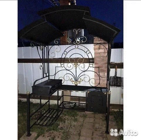 Мангал с крышей
