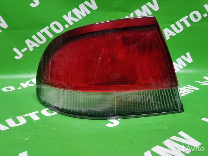Фонарь задний Mazda 626