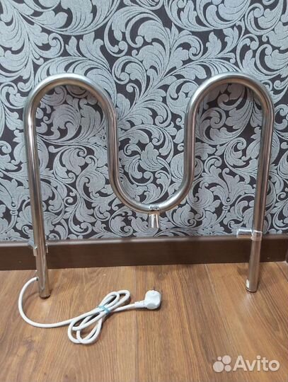 Полотенцесушитель электрический новый