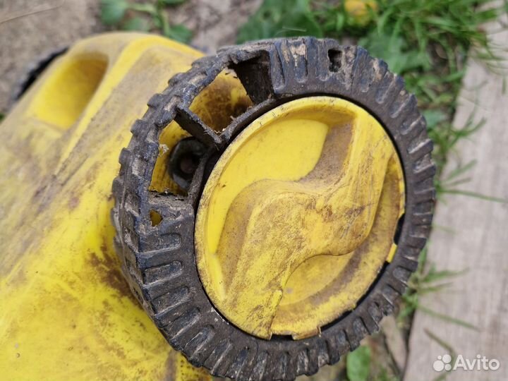 Газонокосилка электрическая на запчасти