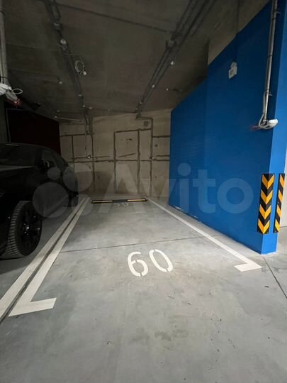 Машиноместо, 18 м²