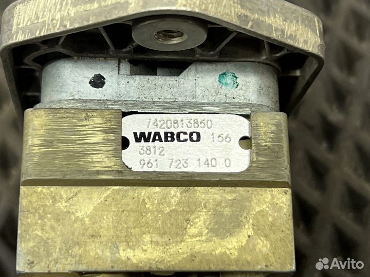 Кран ручного тормоза Renault Premium, Renault T