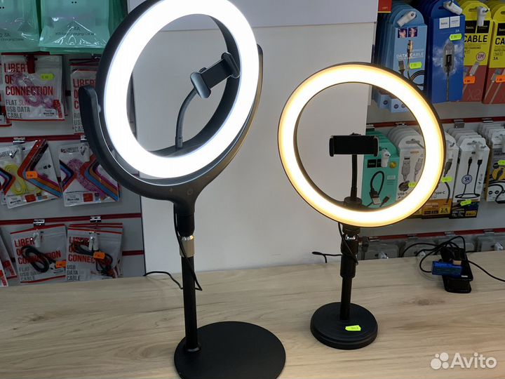 Кольцевые светодиодные лампы в ассортименте