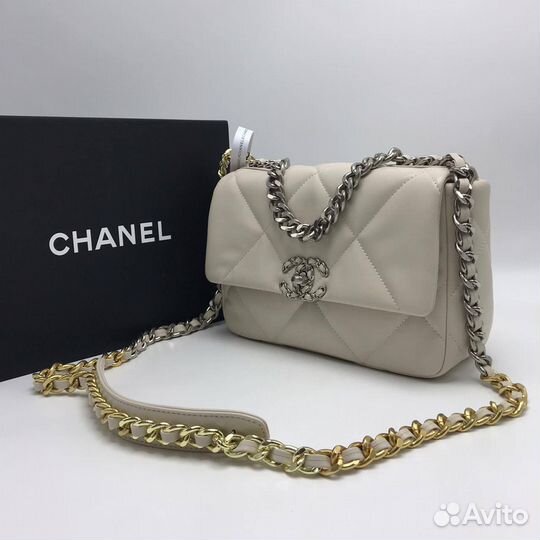 Сумочка Chanel