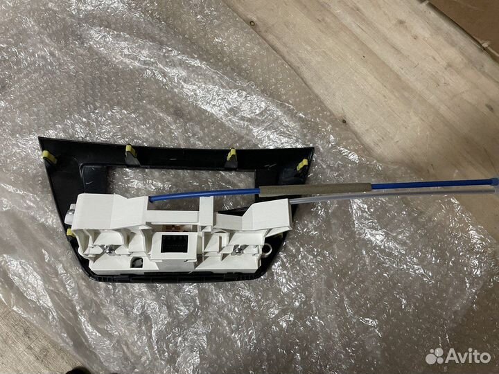 Блок управления отопителем Mitsubishi Lancer