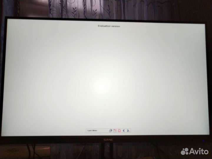 Монитор для компьютера 27 дюйма
