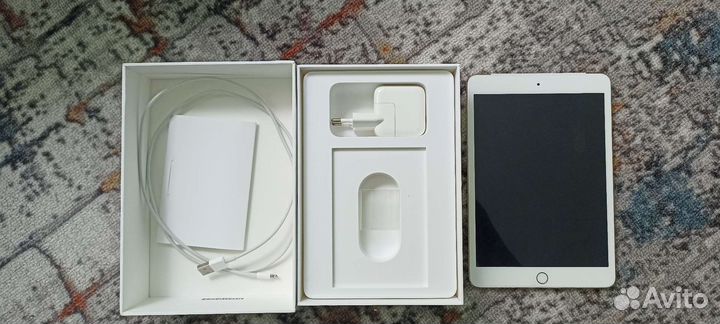 iPad mini 3 cellular 64gb