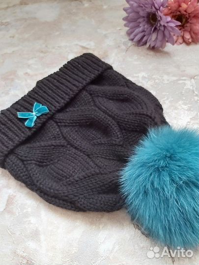 Шапка с помпоном