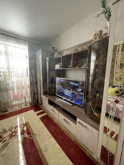 2-к. квартира, 51 м², 1/3 эт.