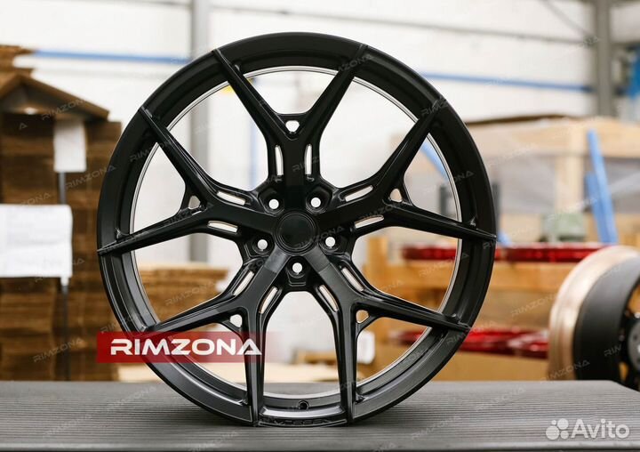 Кованые диски R22 Audi Q7