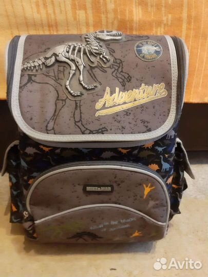 Школьный рюкзак