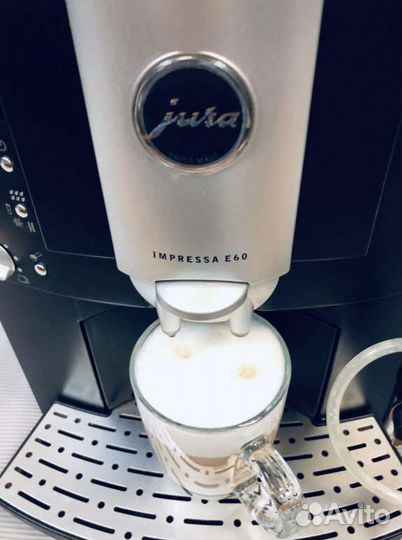 Кофемашина Jura E 60