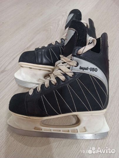 Коньки хоккейные Impal-950