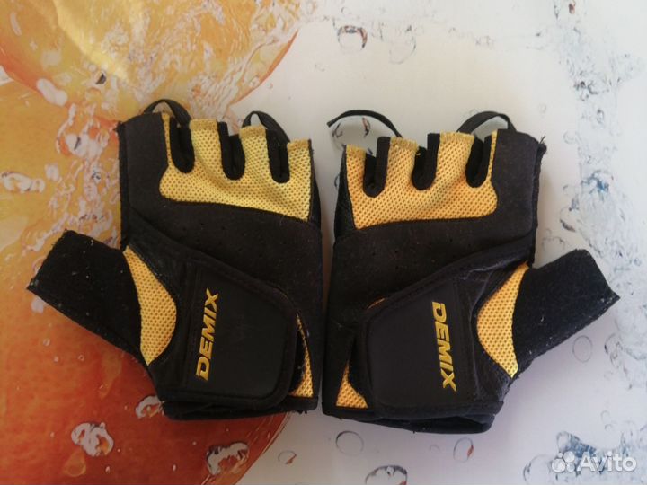 Велоперчатки