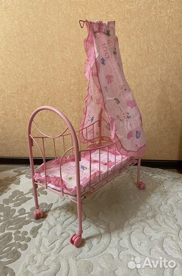 Кроватка для кукол