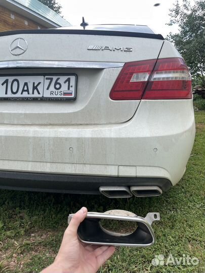 Оригинальные насадки на глушитель w212 Amg пакет