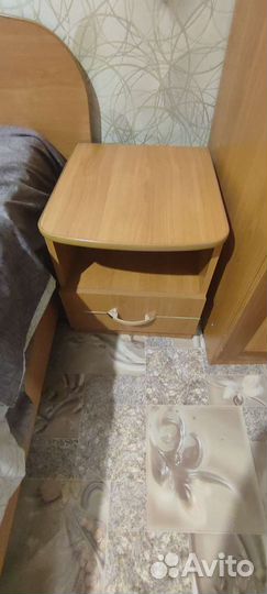Спальный гарнитур бу