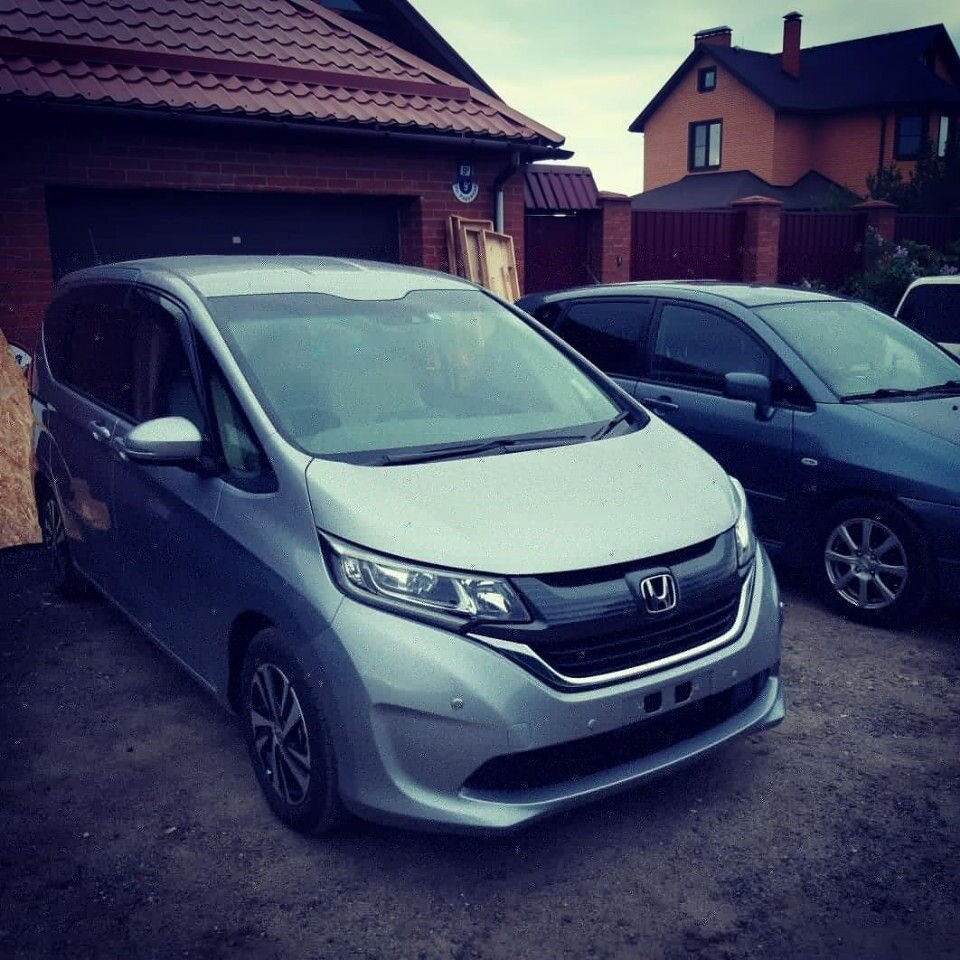 Honda Freed: фото владельца