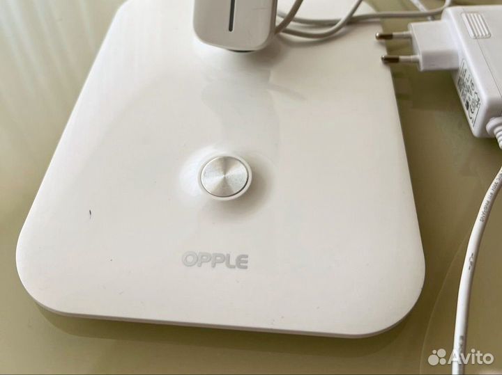 Лампа настольная