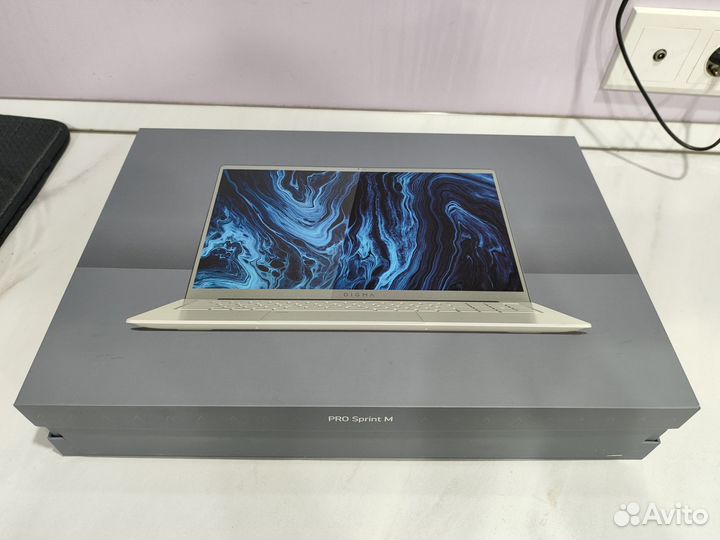 Ноутбук digma pro sprint m