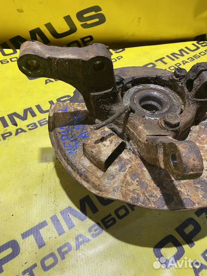 Левый поворотный кулак Chery Fora A516