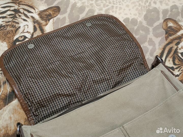 Сумка с ручками Bershka