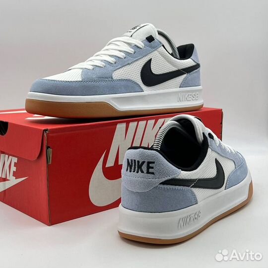 Кроссовки Nike SB Dunk Low