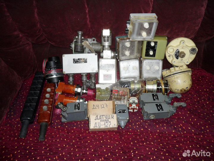 Реле,датчики давления,пускатель,звонки и др.(СССР)