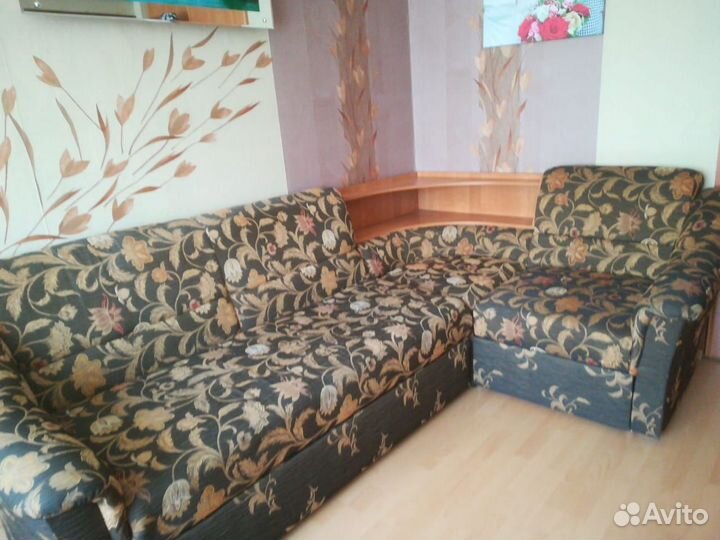 Угловой диван бу