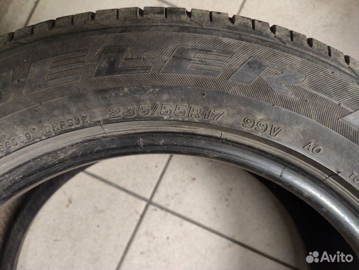 Bridgestone Dueler H/P Sport 235/55 R17