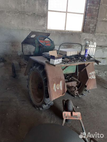 Трактор, 2012