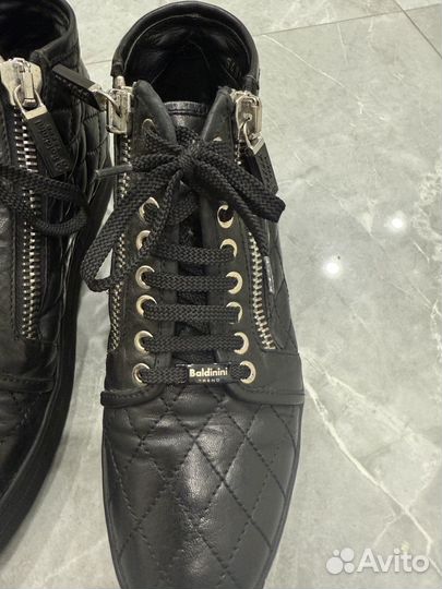 Ботинки baldinini 39
