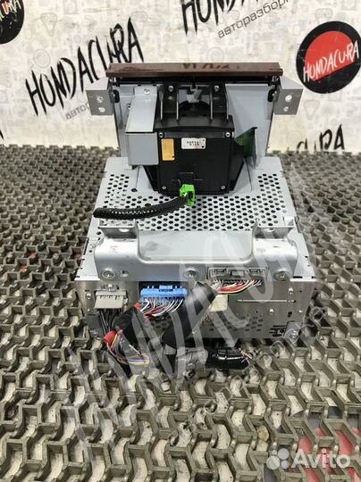 Магнитола Honda Legend 39100-SJA-E01