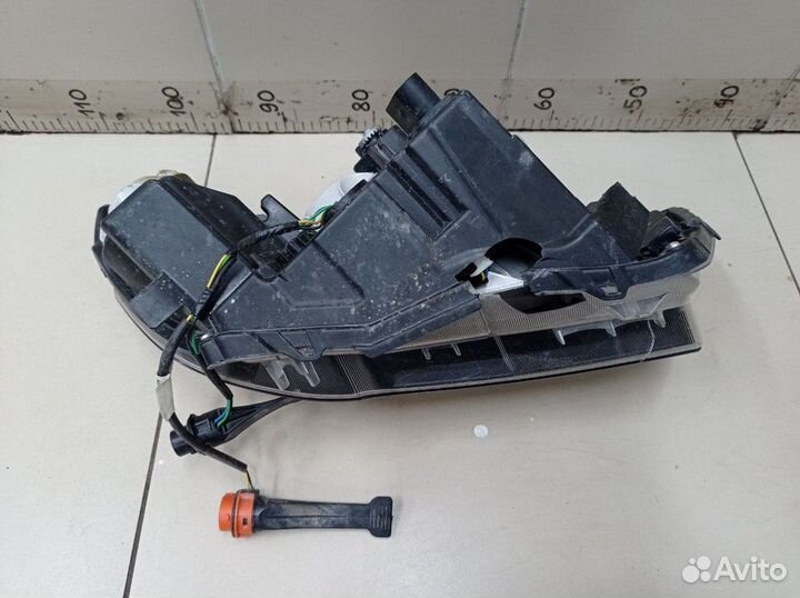 Фара передняя левая LADA Vesta