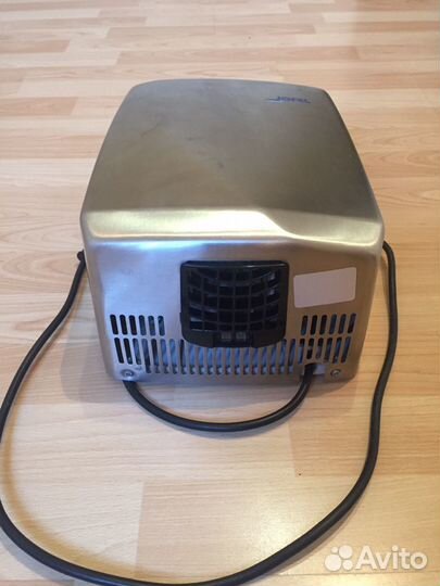Сушилка рук