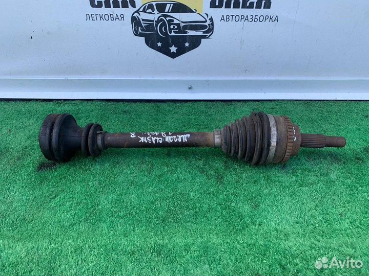 Полуось (привод) передняя правая R Renault Megane