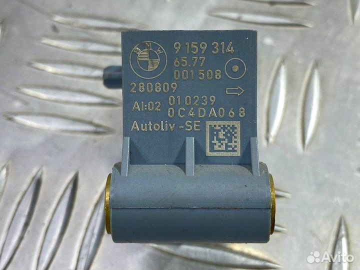 Датчик удара Bmw 7 F01 N63B44 2009