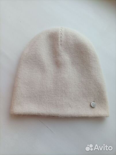 Шапка женская вязаная