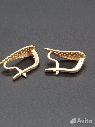 Золотые серьги