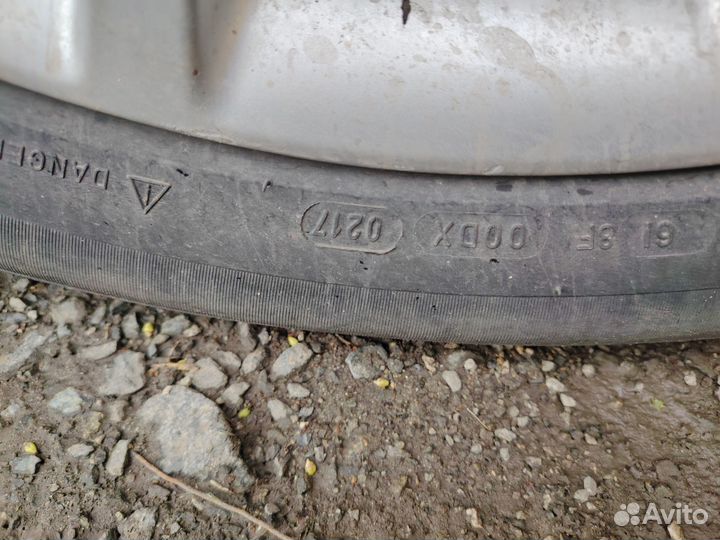 Michelin Latitude Tour HP 235/55 R19