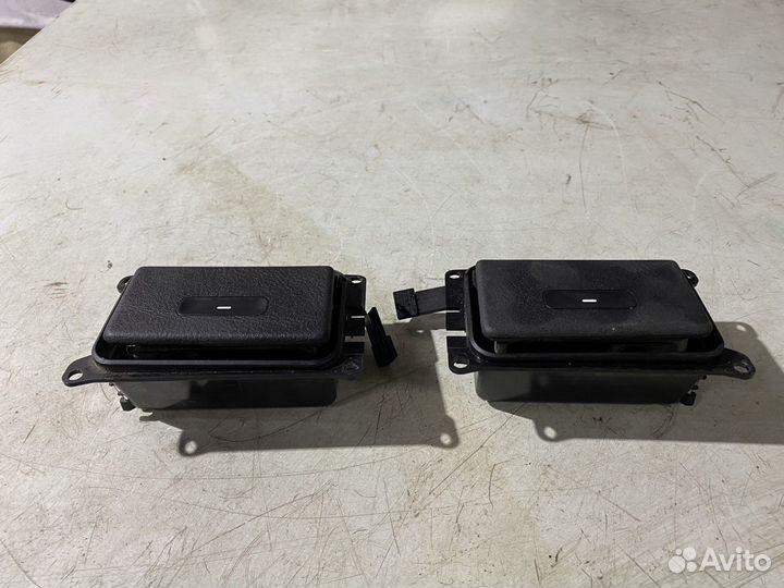 Пепельница в заднюю дверь BMW 7 series E38 iL