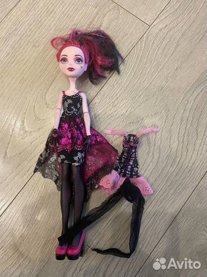 Кукла Монстер Хай дракулаура