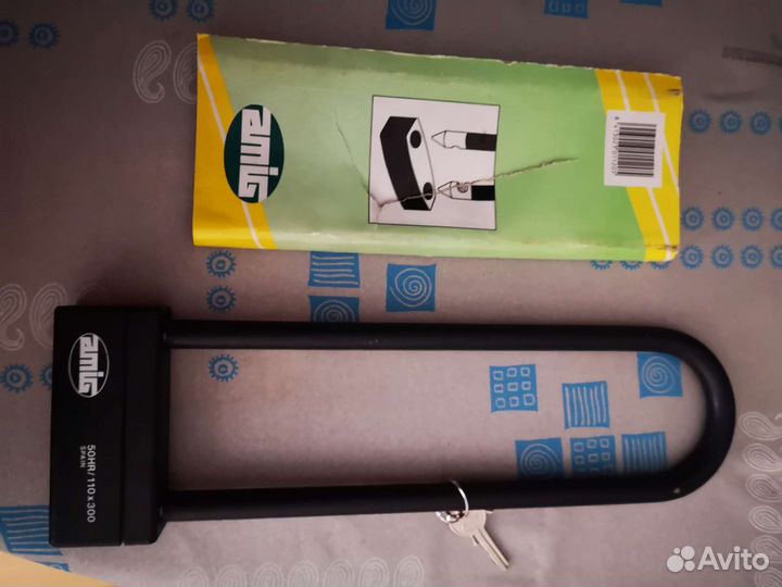 Противоугонный замок для мотоцикла