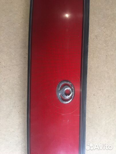 Накладка двери багажника Mazda 323 BA