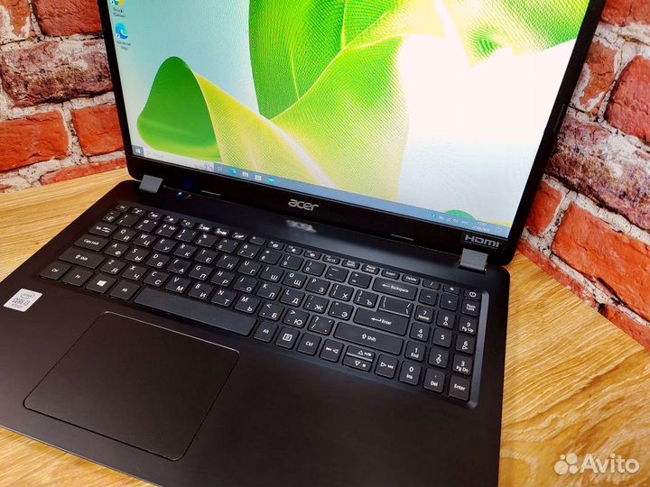 Для игр работы учебы Core i3-10 12gb Ноутбук Acer