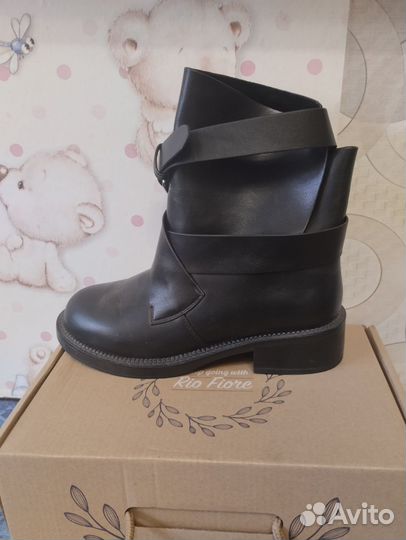 Обувь женская 38 размер