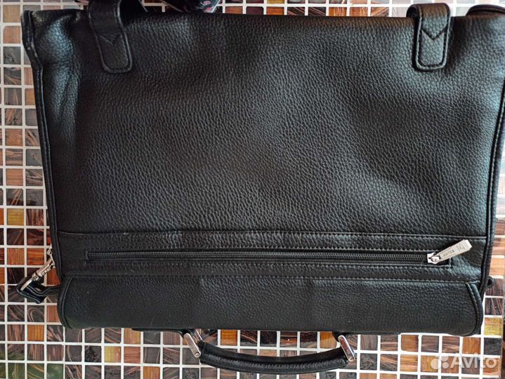 Мужской кожаный портфель