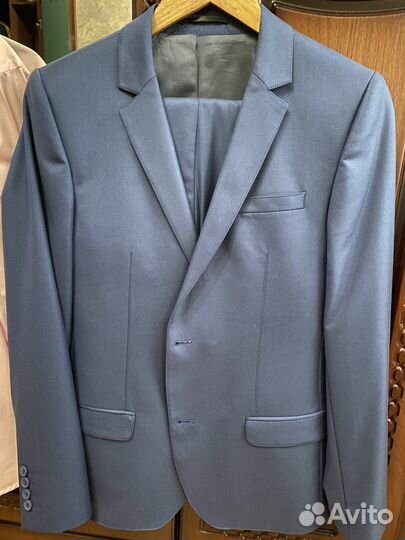 Мужской классический костюм