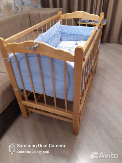 Детская кроватка