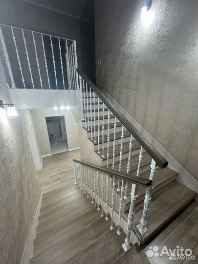 Кованые перила для лестниц